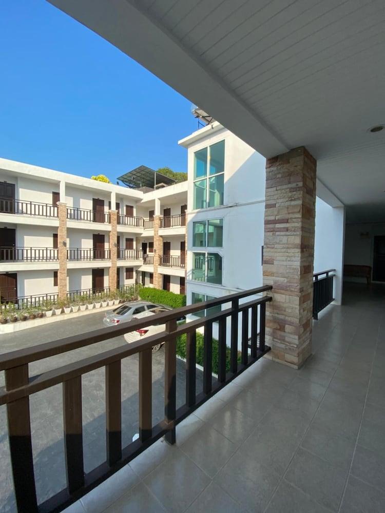 Mm Hill Koh Samui Hotel - Sha Certified Praia de Chaweng Exterior foto